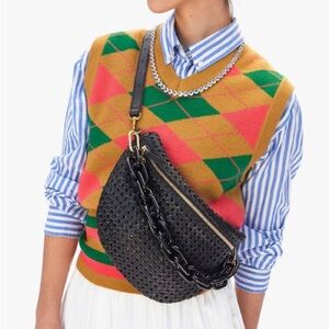 Clare V grande Fanny